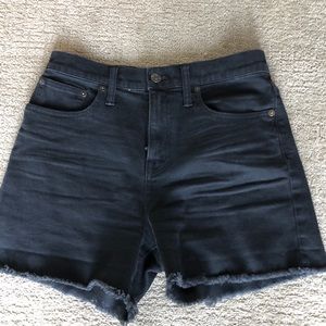 Madewell high rise black denim short 26